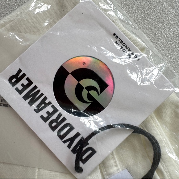 Daydreamer Hole Sun Logo Merch Tee - Picture 6 of 6